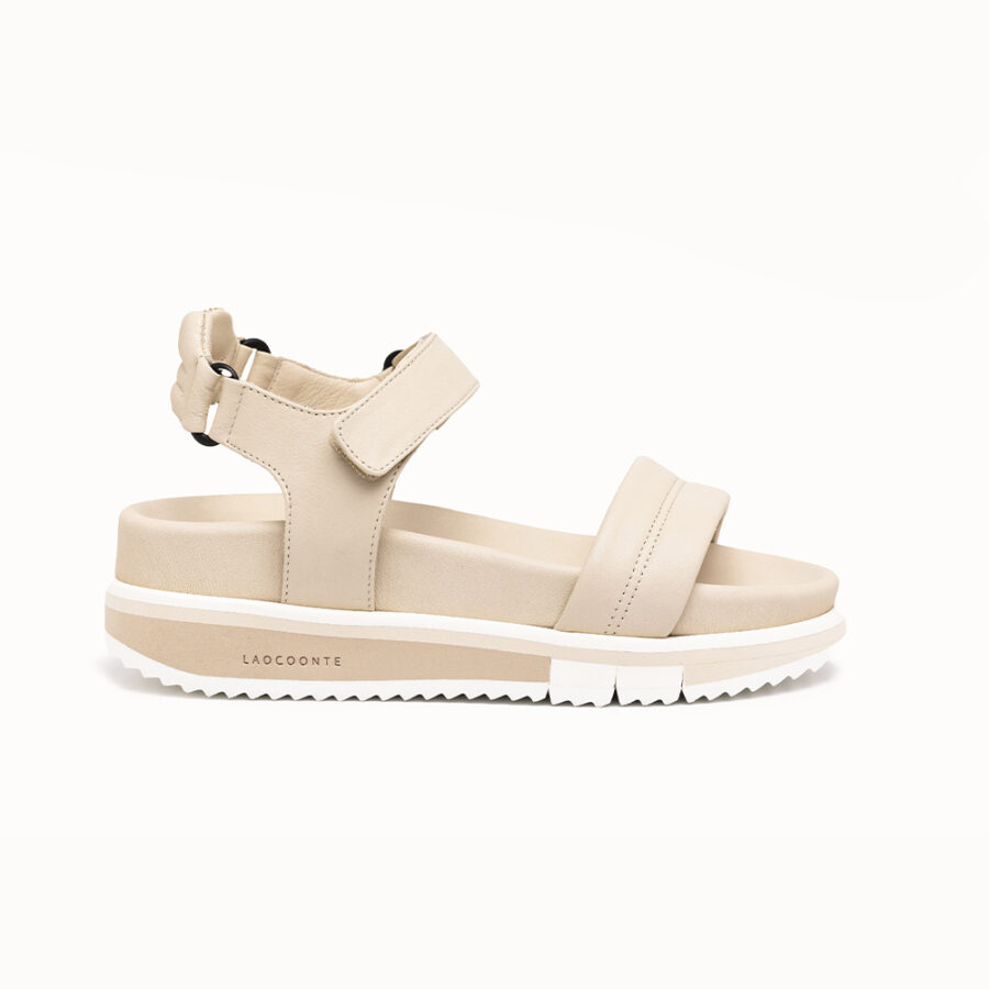 Chloe - Image 4