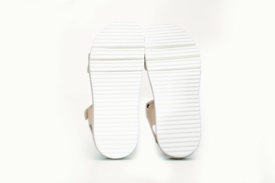 Chloe - Image 6